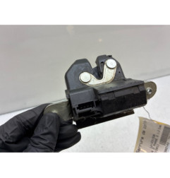 Serrure de coffre OPEL CORSA D