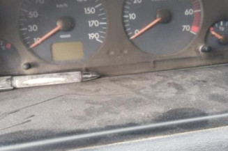 Serrure avant droit PEUGEOT EXPERT 1