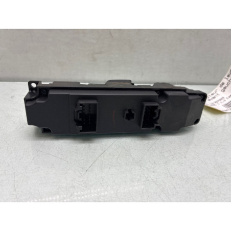 Interrupteur de leve vitre avant gauche MAZDA 2 2