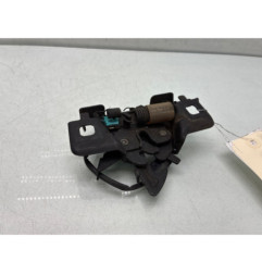 Fermeture de capot RENAULT CLIO 4