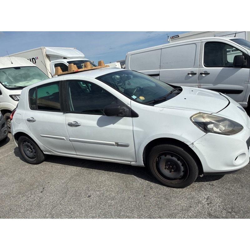 Bras essuie glace arriere RENAULT CLIO 3 Photo n°13