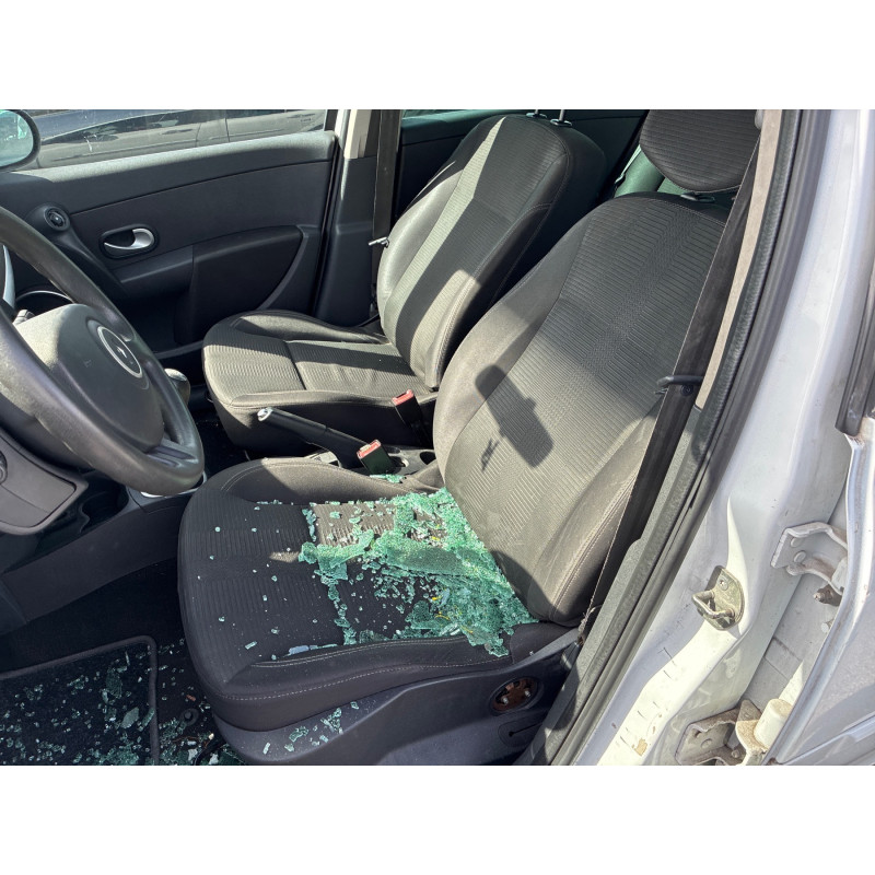 Bras essuie glace arriere RENAULT CLIO 3 Photo n°18