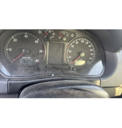 Vitre arriere gauche VOLKSWAGEN POLO 4