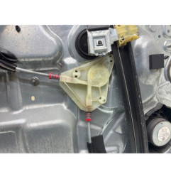 Leve vitre electrique avant droit VOLKSWAGEN POLO 4