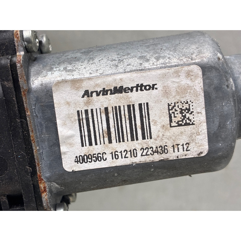Leve vitre electrique avant droit RENAULT TWINGO 2 Photo n°3