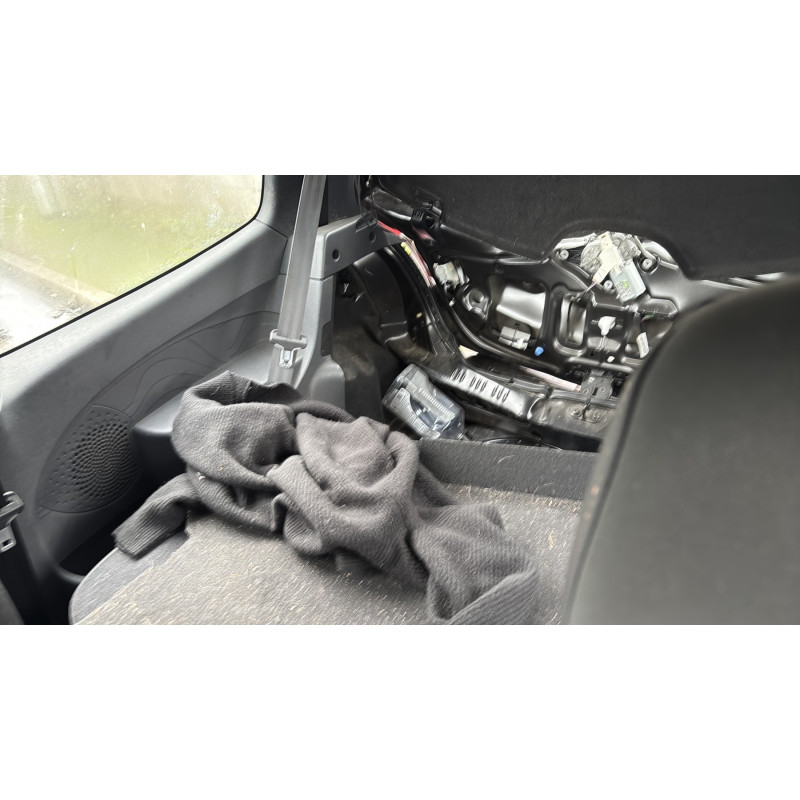 Vitre avant droit RENAULT TWINGO 2 Photo n°16