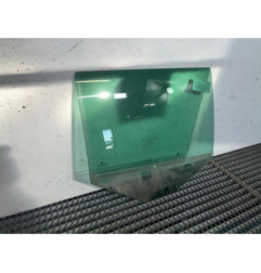 Vitre arriere droit SKODA FABIA 2