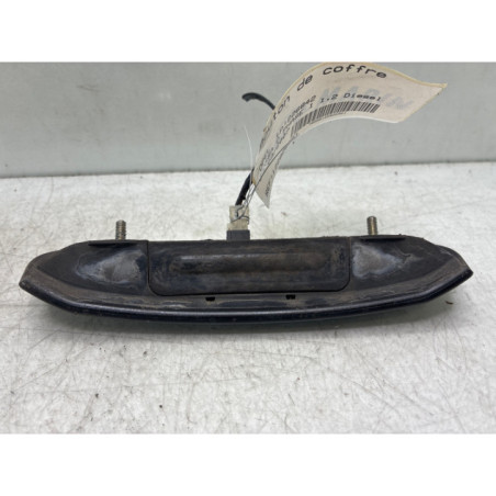 Bouton de coffre OPEL CORSA D