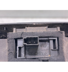 Bouton de coffre OPEL CORSA D