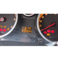 Bouton de coffre OPEL CORSA D