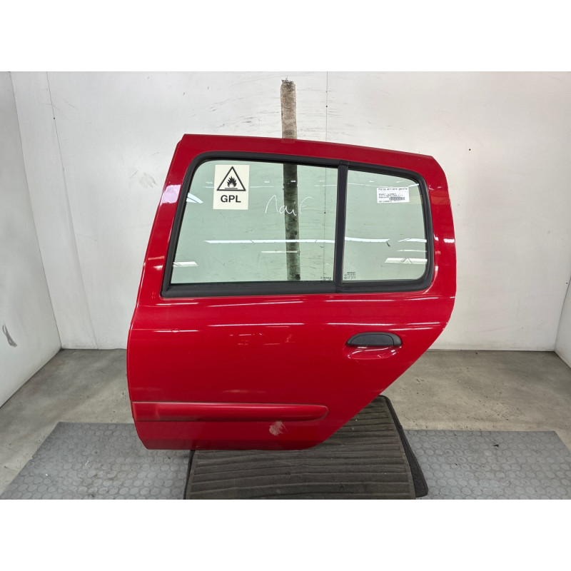 Porte arriere gauche RENAULT CLIO 2 CAMPUS Photo n°4