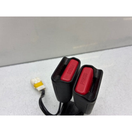 Attache ceinture arriere droit CITROEN C4 2 Photo n°1