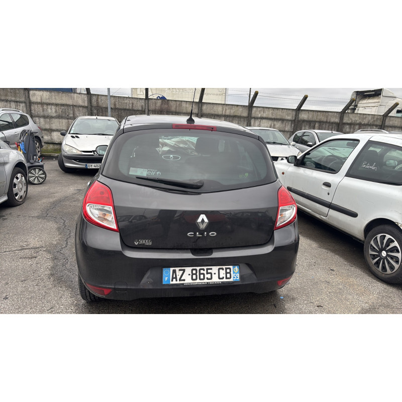 Autoradio d'origine RENAULT CLIO 3 Photo n°10