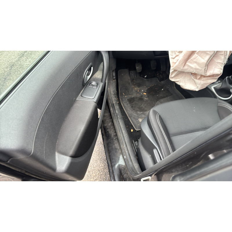 Neiman RENAULT CLIO 3 Photo n°14