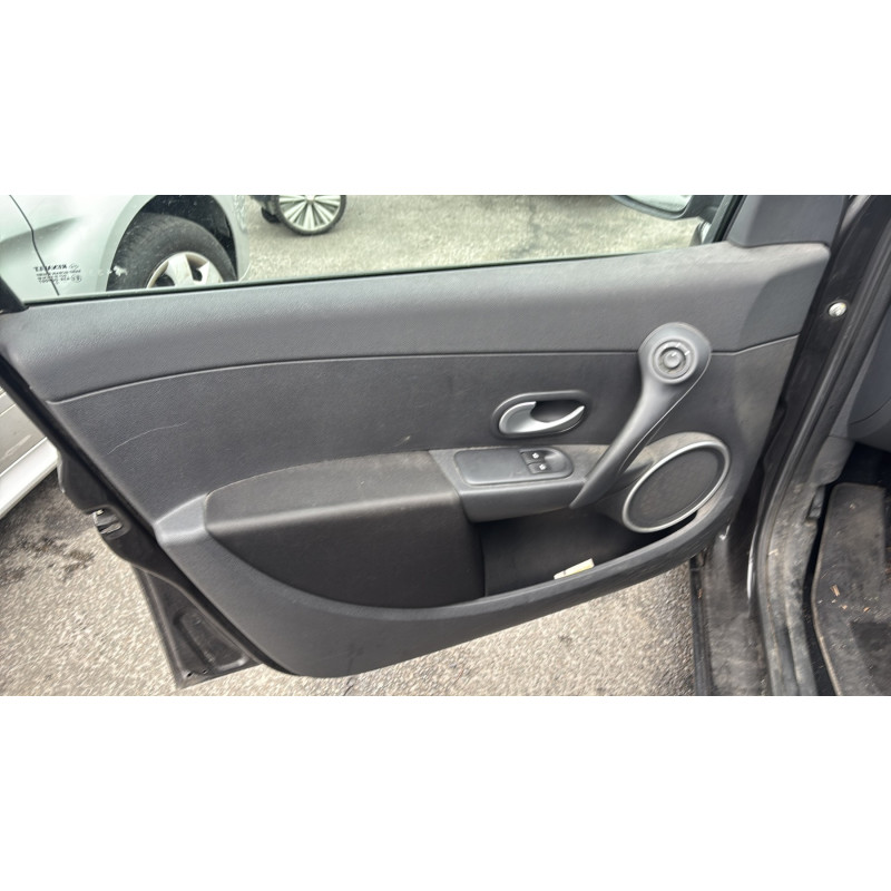 Neiman RENAULT CLIO 3 Photo n°15