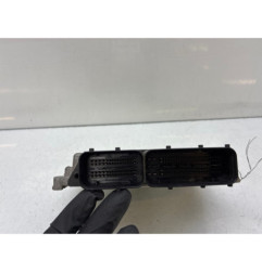 Calculateur moteur HYUNDAI I 30 2