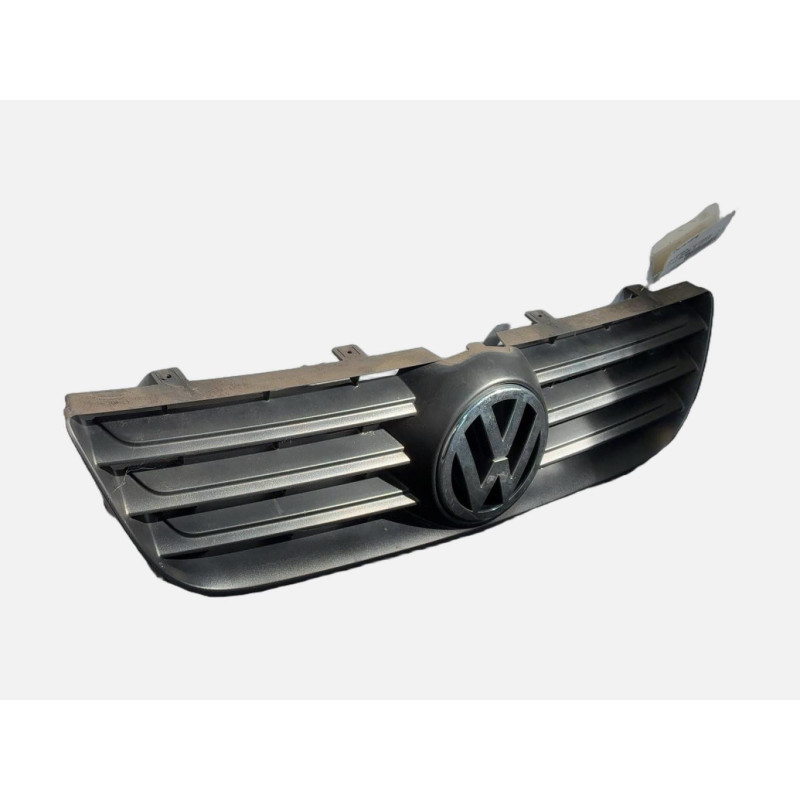 Calandre VOLKSWAGEN POLO 4 Photo n°2