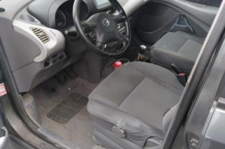Leve vitre electrique avant droit NISSAN ALMERA TINO
