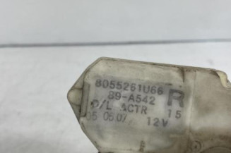 Serrure avant droit NISSAN ALMERA TINO