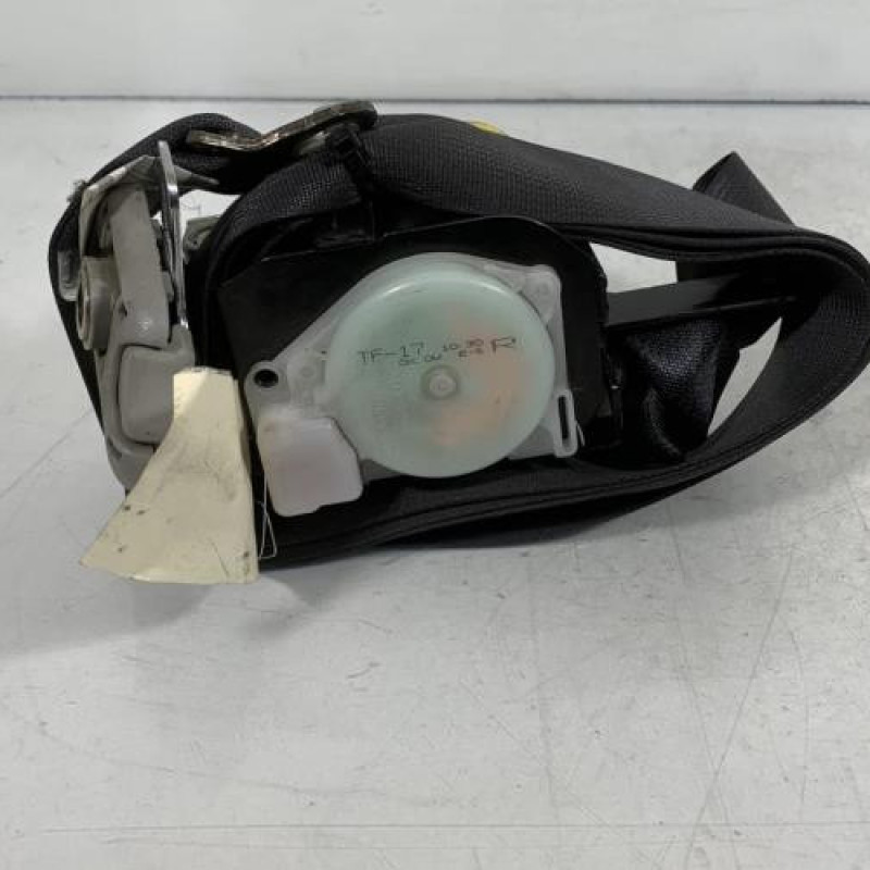Pretensionneur de ceinture avant droit TOYOTA YARIS 1 Photo n°1