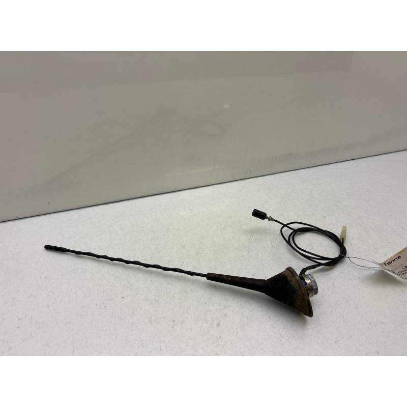 Antenne RENAULT CLIO 2 Photo n°1
