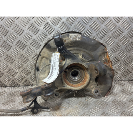 Pivot de moyeu avant droit TOYOTA YARIS 3