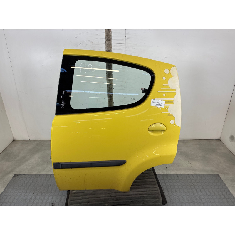 Porte arriere gauche PEUGEOT 107 Photo n°4