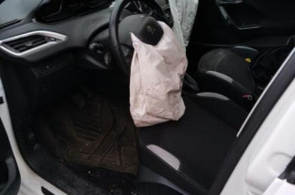 Compteur PEUGEOT 208 1