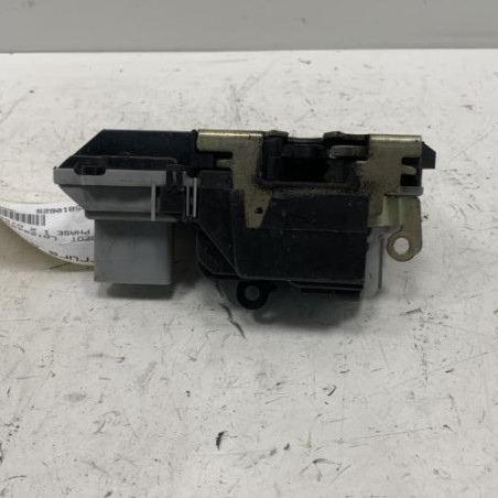 Serrure avant droit PEUGEOT 307