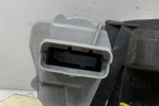 Serrure avant droit PEUGEOT 307