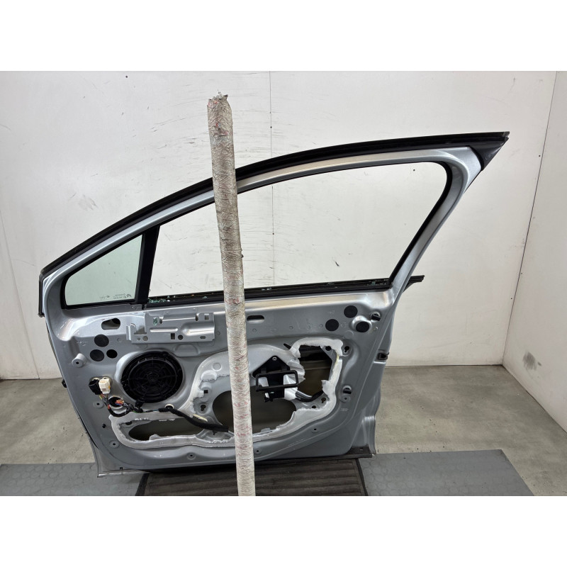 Porte avant droit CITROEN C4 2 Photo n°1