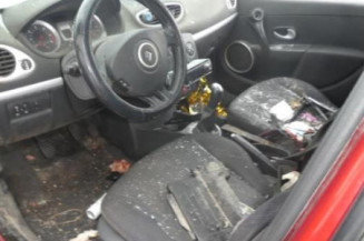 Leve vitre electrique avant droit RENAULT CLIO 3