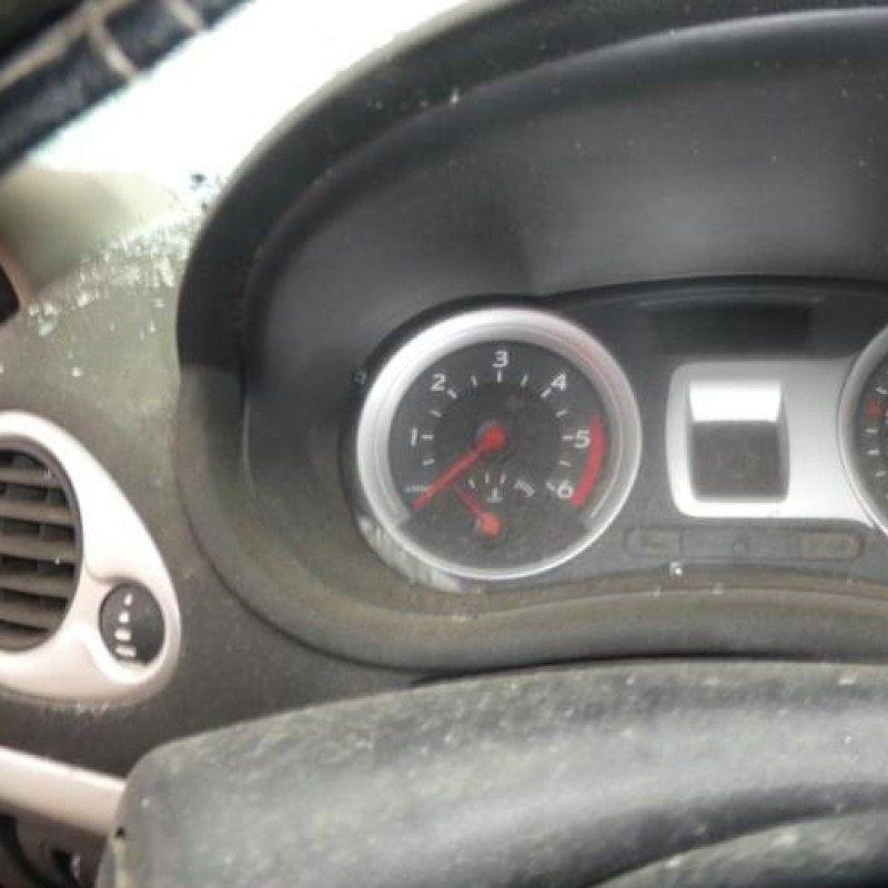 Leve vitre electrique avant droit RENAULT CLIO 3 Photo n°12