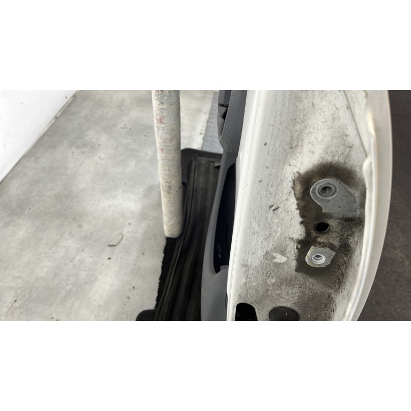 Porte arriere gauche PEUGEOT 107 Photo n°5