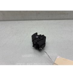 Interrupteur de leve vitre avant droit VOLKSWAGEN PASSAT 7