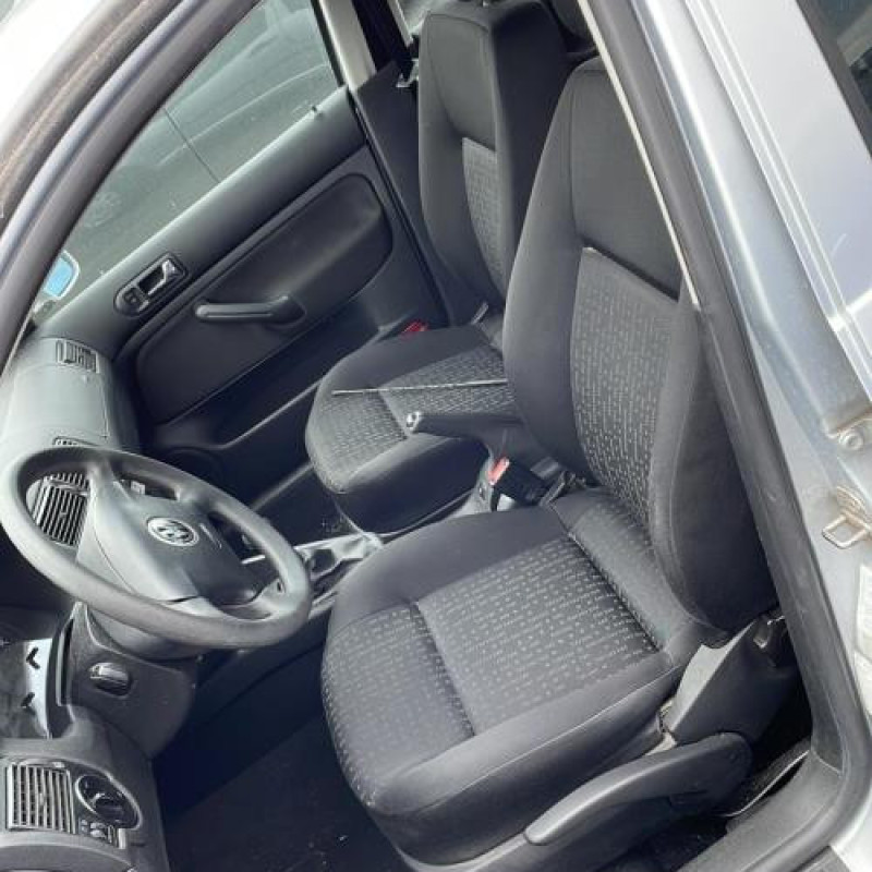 Feu arriere principal droit (feux) VOLKSWAGEN GOLF 4 Photo n°7