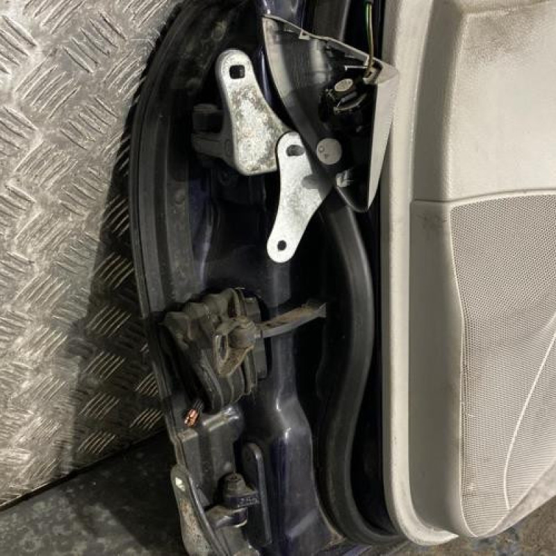 Porte avant droit MERCEDES CLASSE CLK 209 Photo n°5