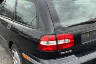 Serrure avant droit VOLVO V 40 1