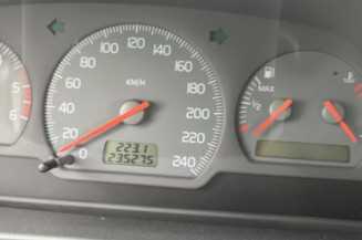Serrure avant droit VOLVO V 40 1