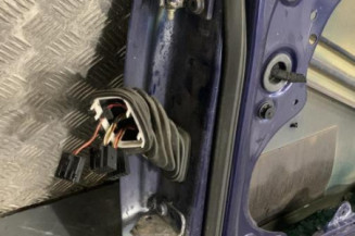 Porte avant droit VOLKSWAGEN POLO 4