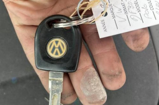 Porte avant droit VOLKSWAGEN POLO 4