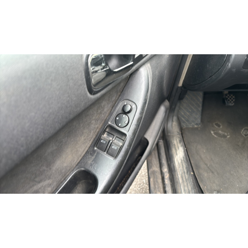 Porte avant gauche AUDI A3 1 Photo n°17