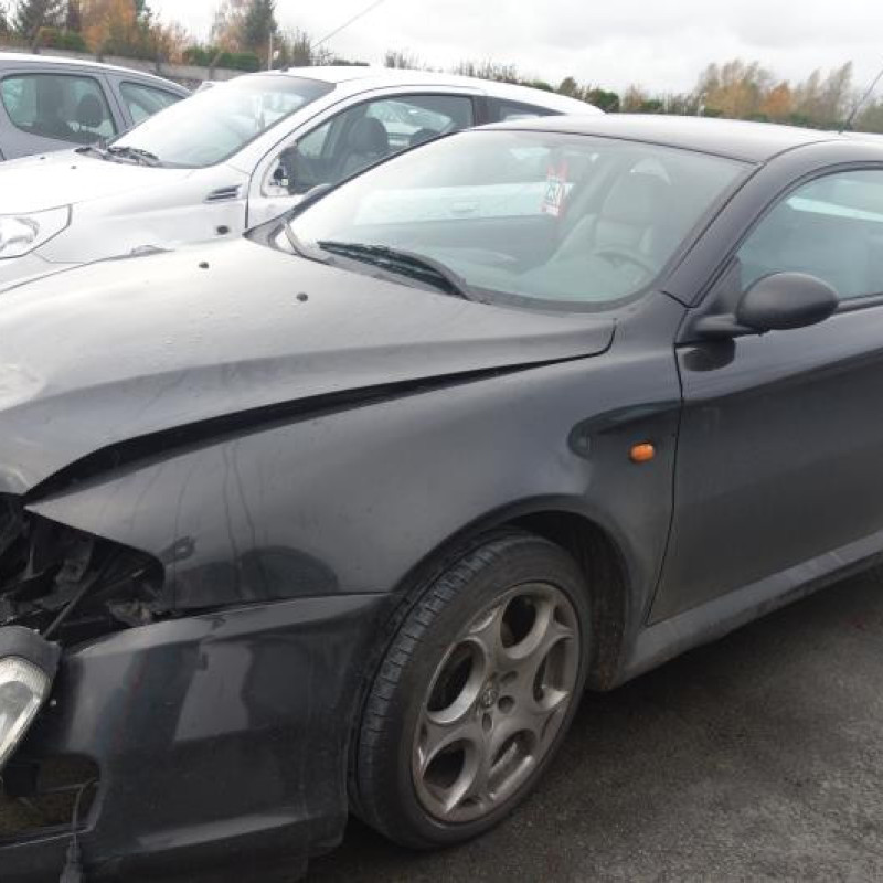 Eclairage de plafonnier ALFA ROMEO GT Photo n°3
