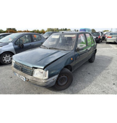 Porte avant gauche PEUGEOT 205