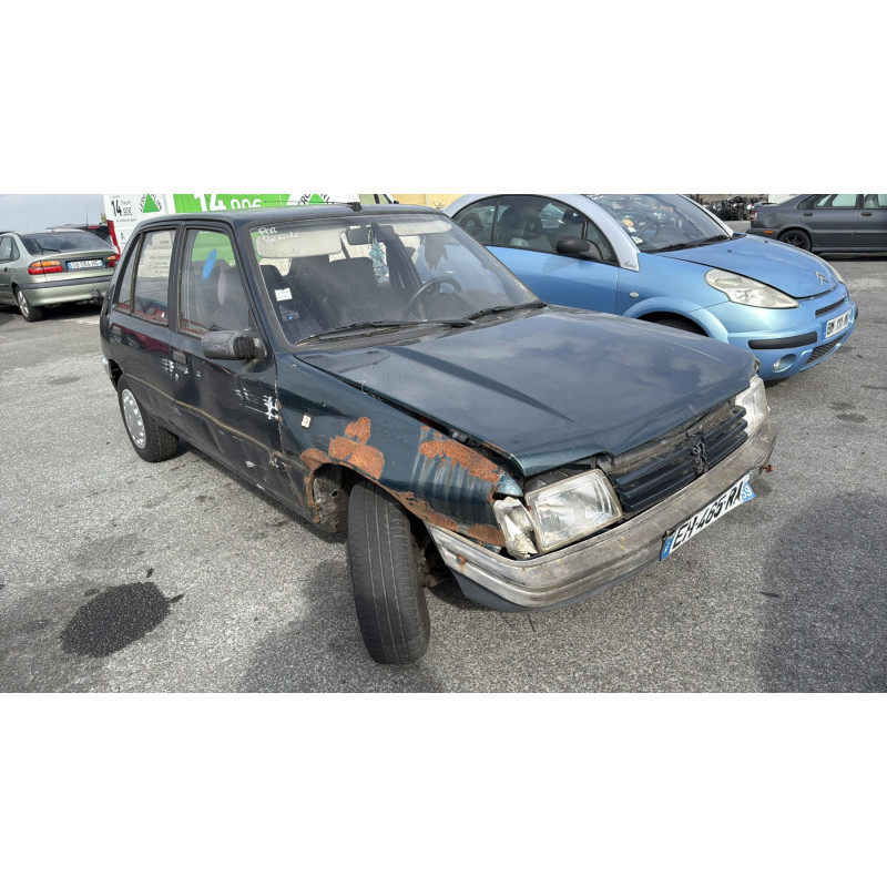Porte avant gauche PEUGEOT 205 Photo n°7