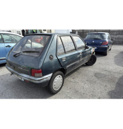 Porte avant gauche PEUGEOT 205