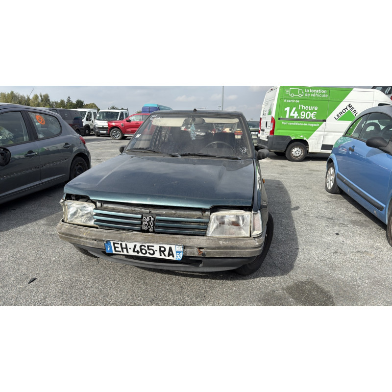 Porte avant gauche PEUGEOT 205 Photo n°13