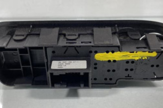 Interrupteur de leve vitre avant gauche PEUGEOT 308 1