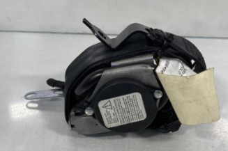 Pretensionneur de ceinture avant droit VOLKSWAGEN POLO 4 Photo n°1