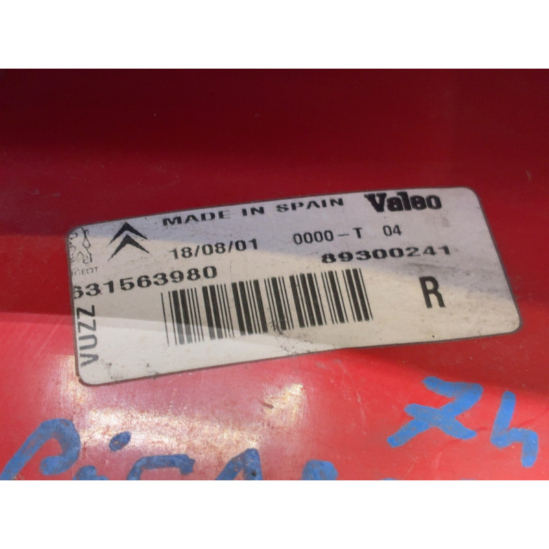 Feu arriere principal droit (feux) CITROEN XSARA PICASSO Photo n°4